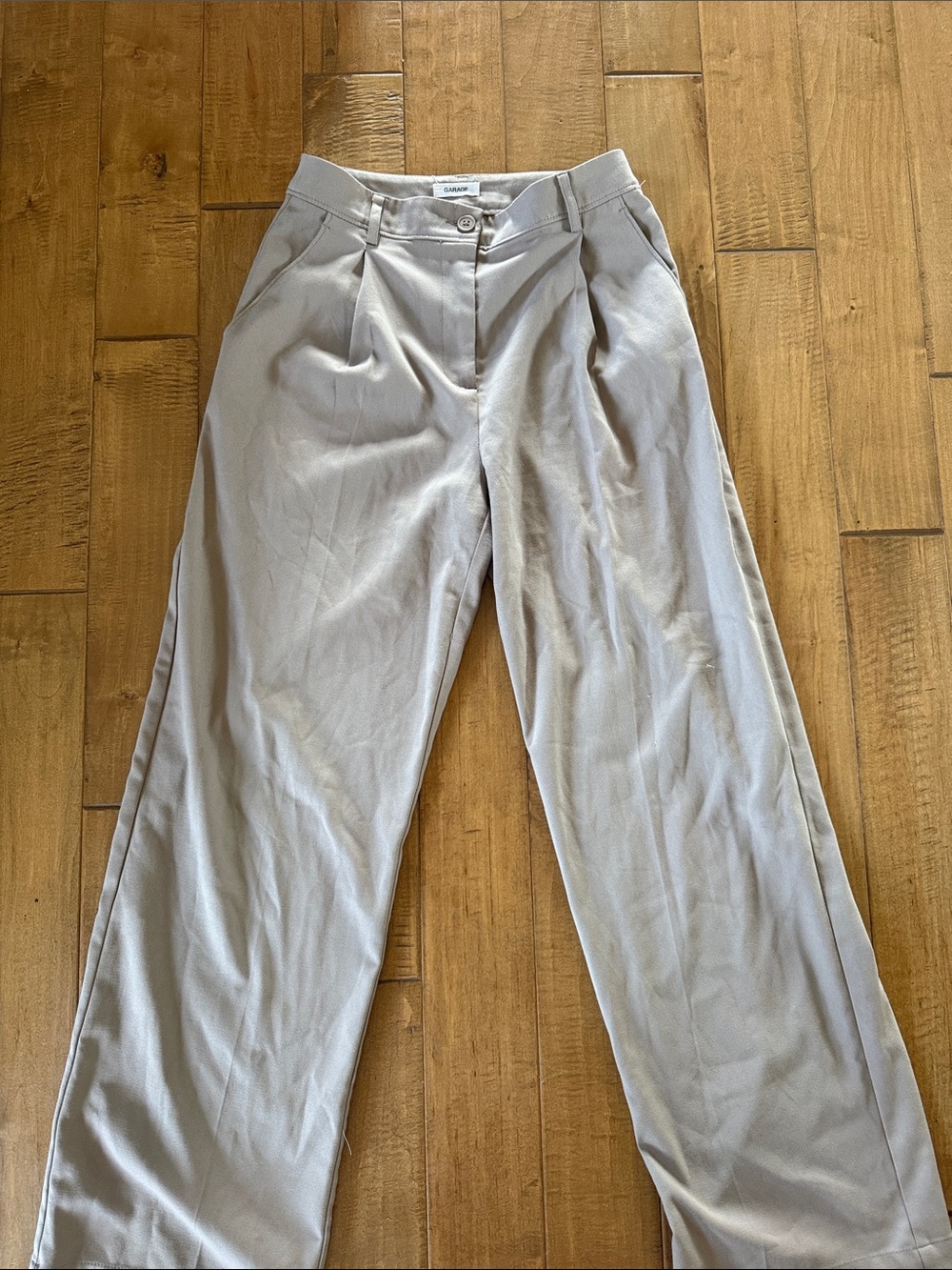 Garage Women’s Wide Leg Trousers in Taupe
